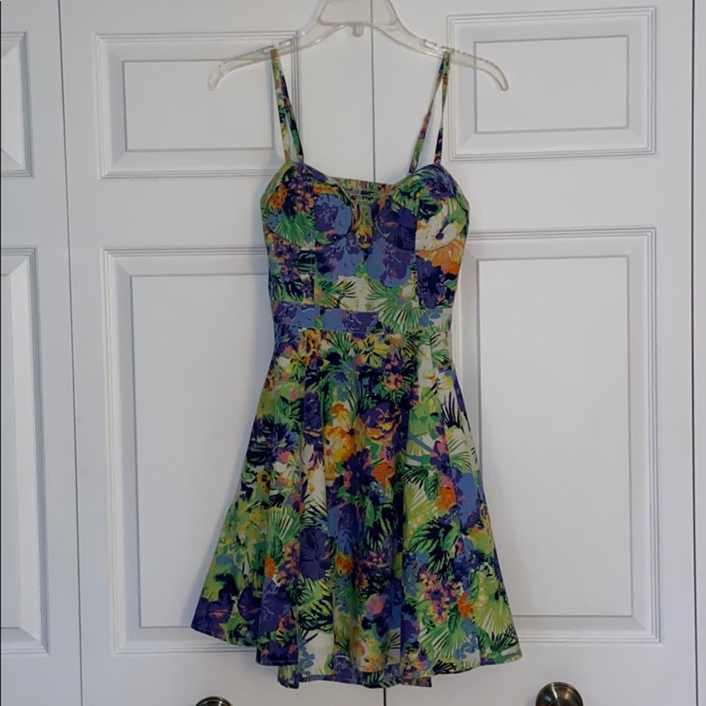 Jessica Simpson Bustier Dress Size M